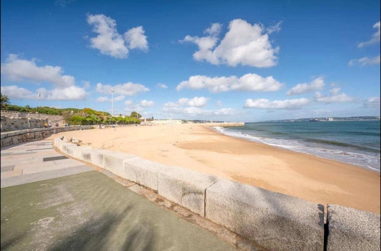 Sea View Apartment & 4 Minutes Walk To The Beach Paço de Arcos Exterior foto